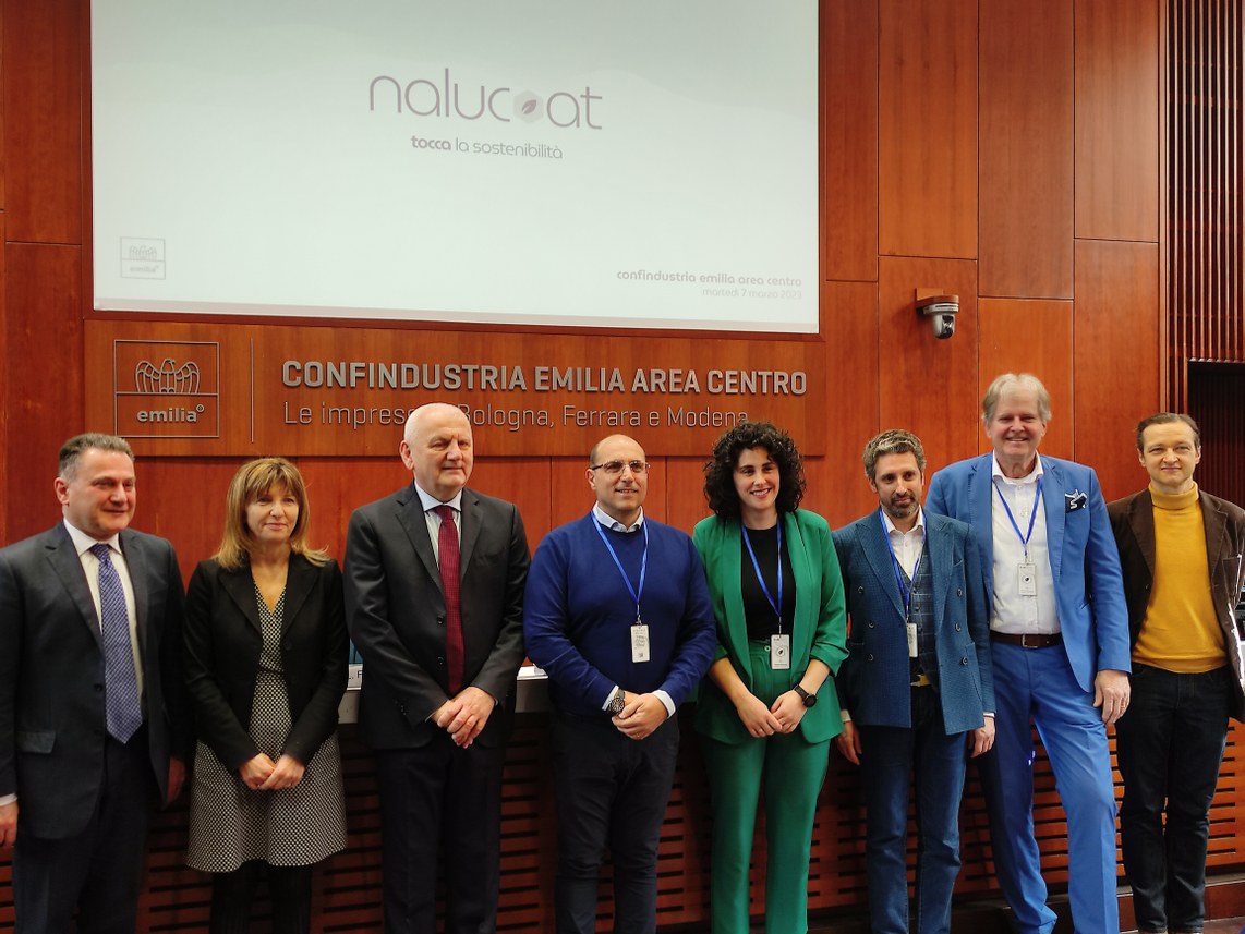 Il gruppo che ha presentato Nalucoat