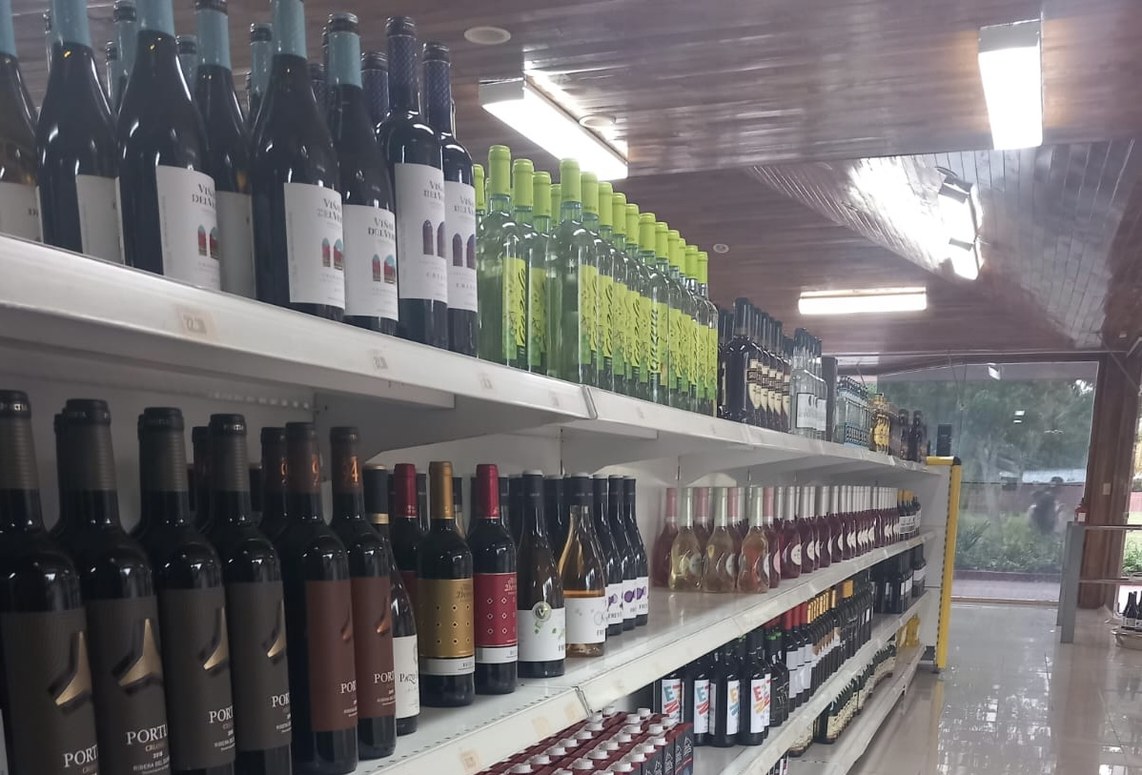 Scaffali supermercato