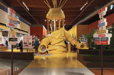 Il gioco della pasta: lo scivolo-tagliatella