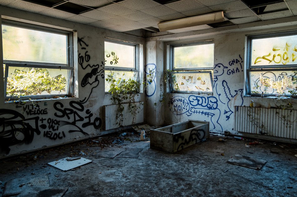 L'interno di un ufficio dell'ex Stamoto