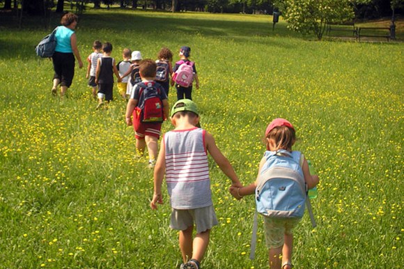bambini al centro estivo