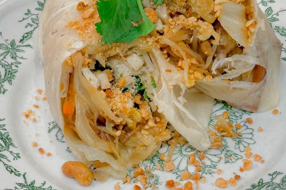 Saccottini di giada alle verdure primaverili (foto di Angie Liang)