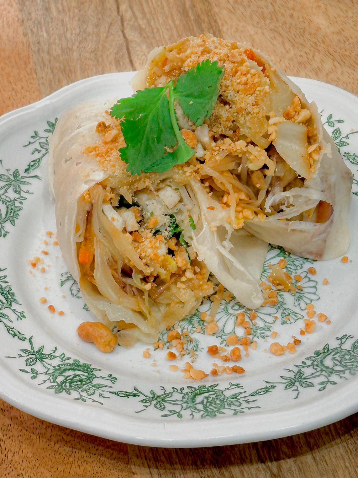 Saccottini di giada alle verdure primaverili (foto di Angie Liang)